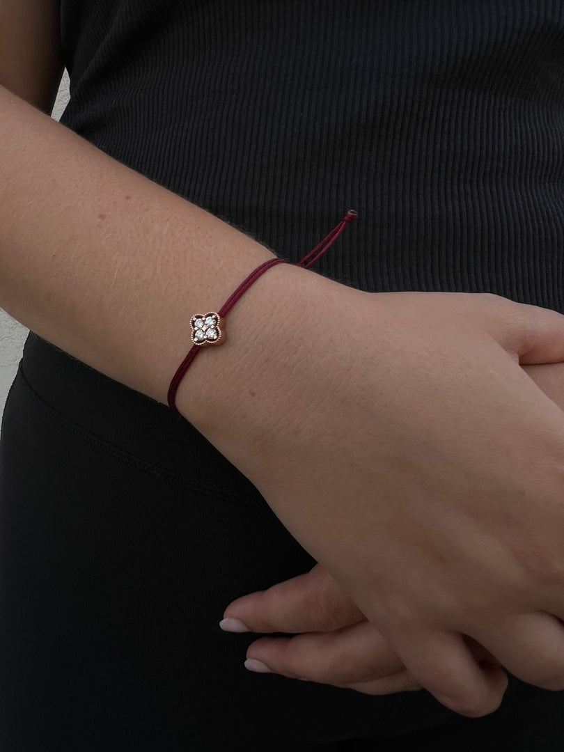 Flower String And Diamond Bracelet (Natural)