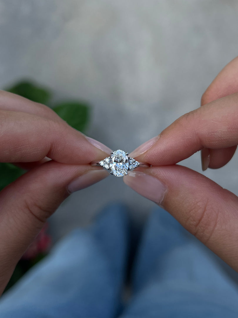 Three Stone Round Tapers